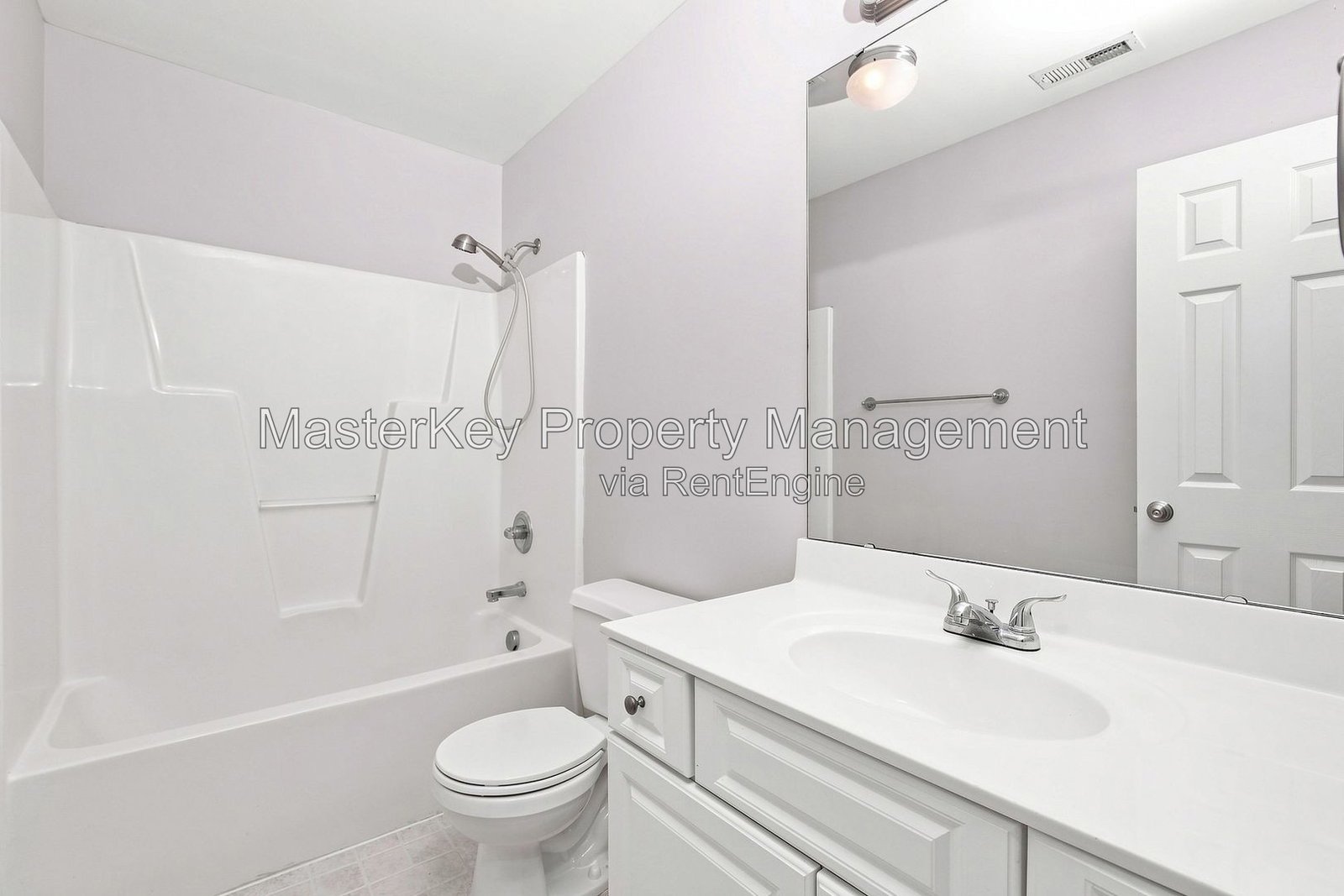 Spacious 4 Bedroom Single Family Located In Knightdale NC!!! property image