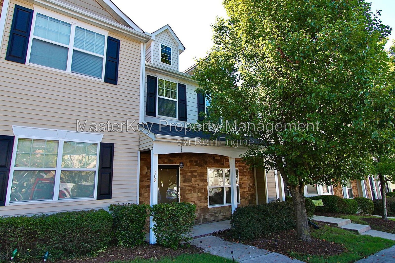 Spacious 3 Bedroom Townhouse Located In Knightdale NC!!! property image