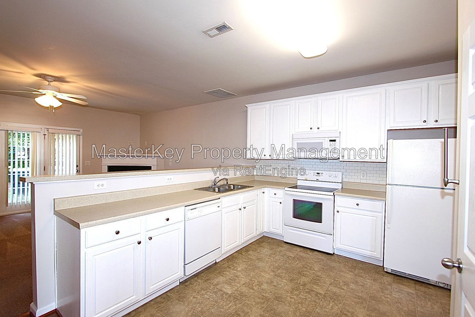 Spacious 3 Bedroom Townhouse Located In Knightdale NC!!! property image