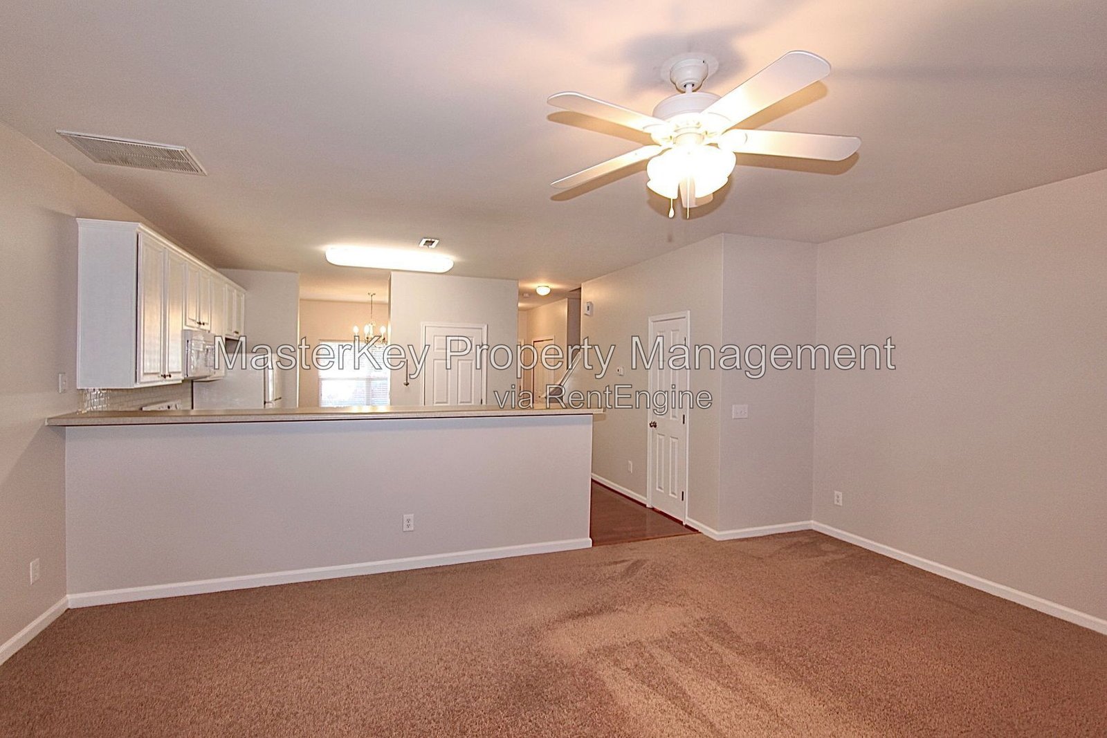 Spacious 3 Bedroom Townhouse Located In Knightdale NC!!! property image