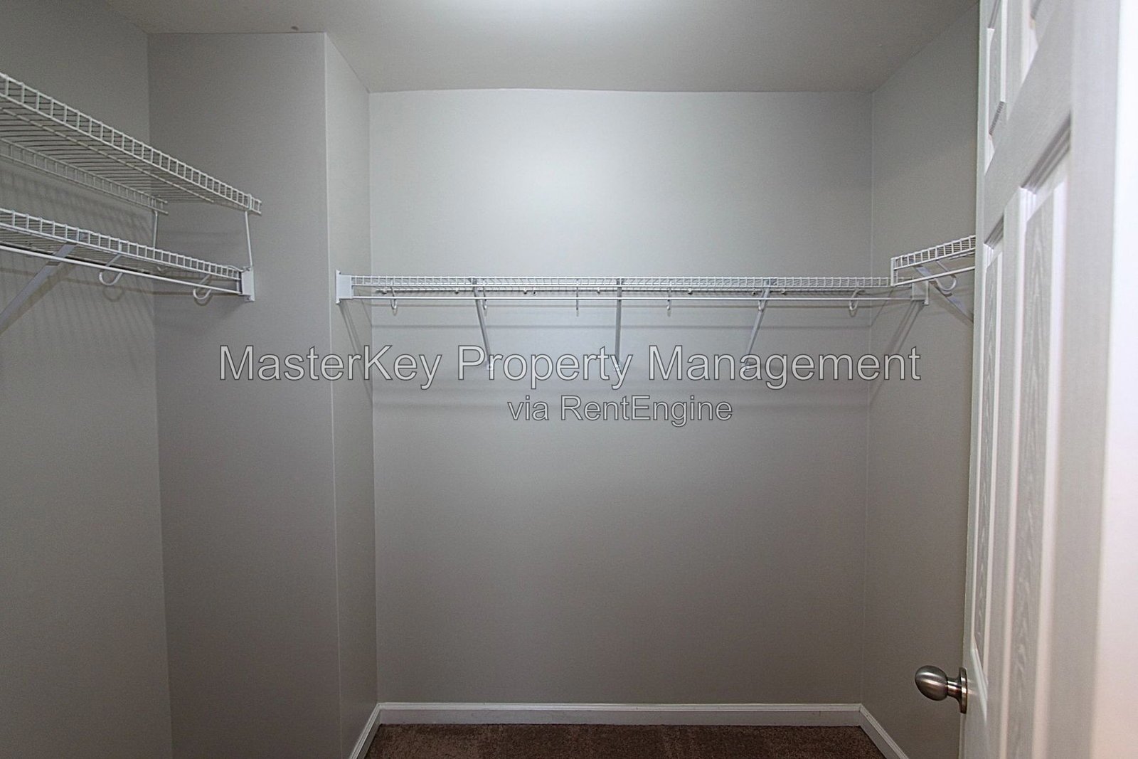 Spacious 3 Bedroom Townhouse Located In Knightdale NC!!! property image