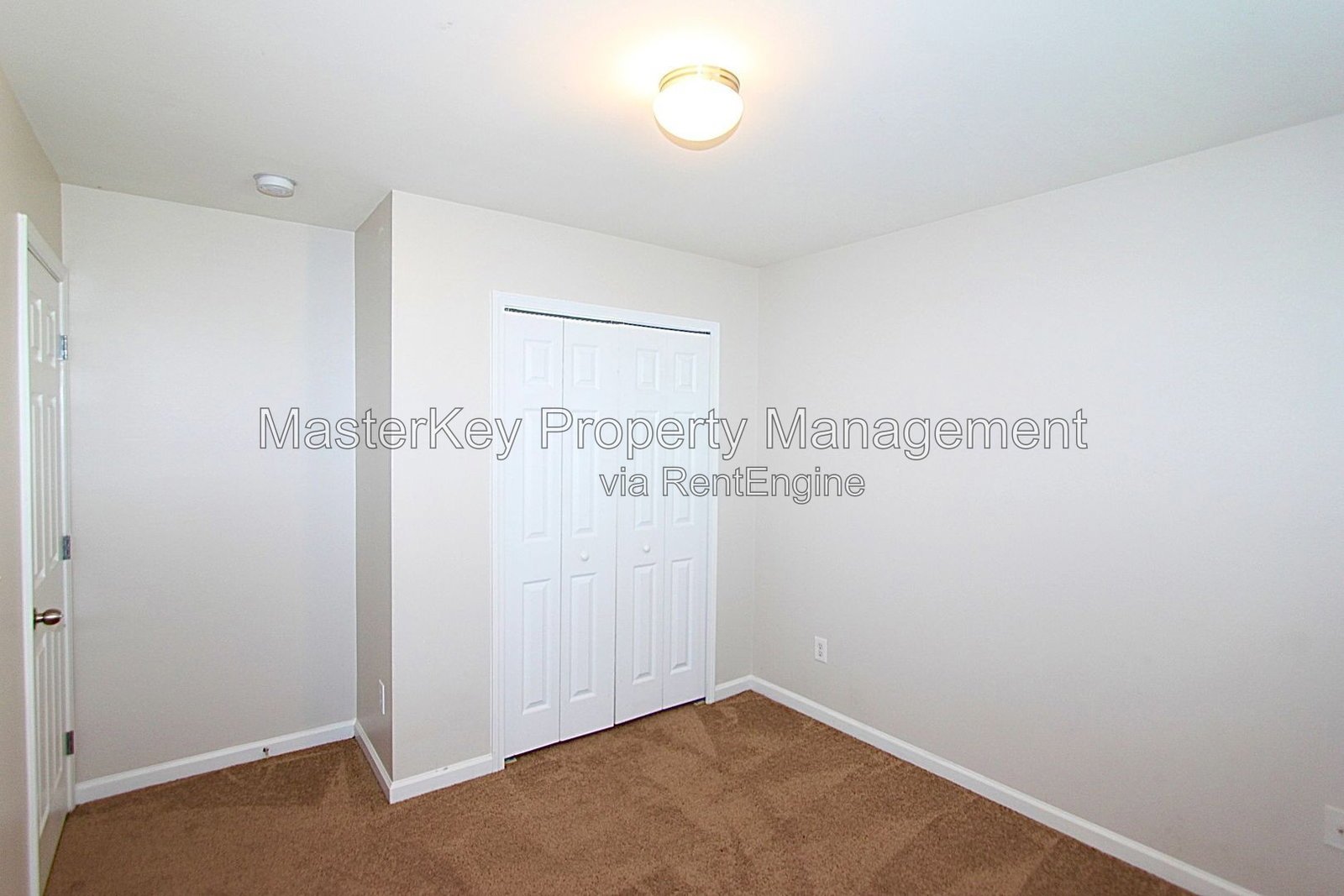 Spacious 3 Bedroom Townhouse Located In Knightdale NC!!! property image