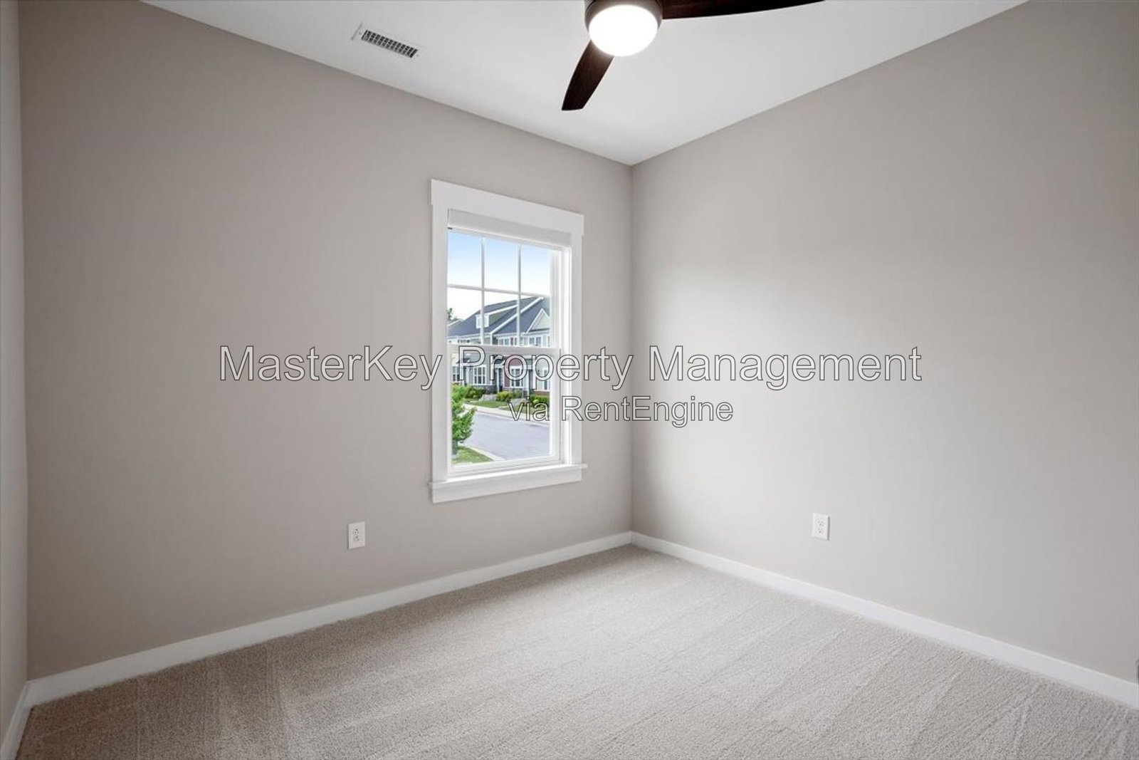 Spacious 3 Bedroom Townhouse Located In Wake Forest NC!!! property image