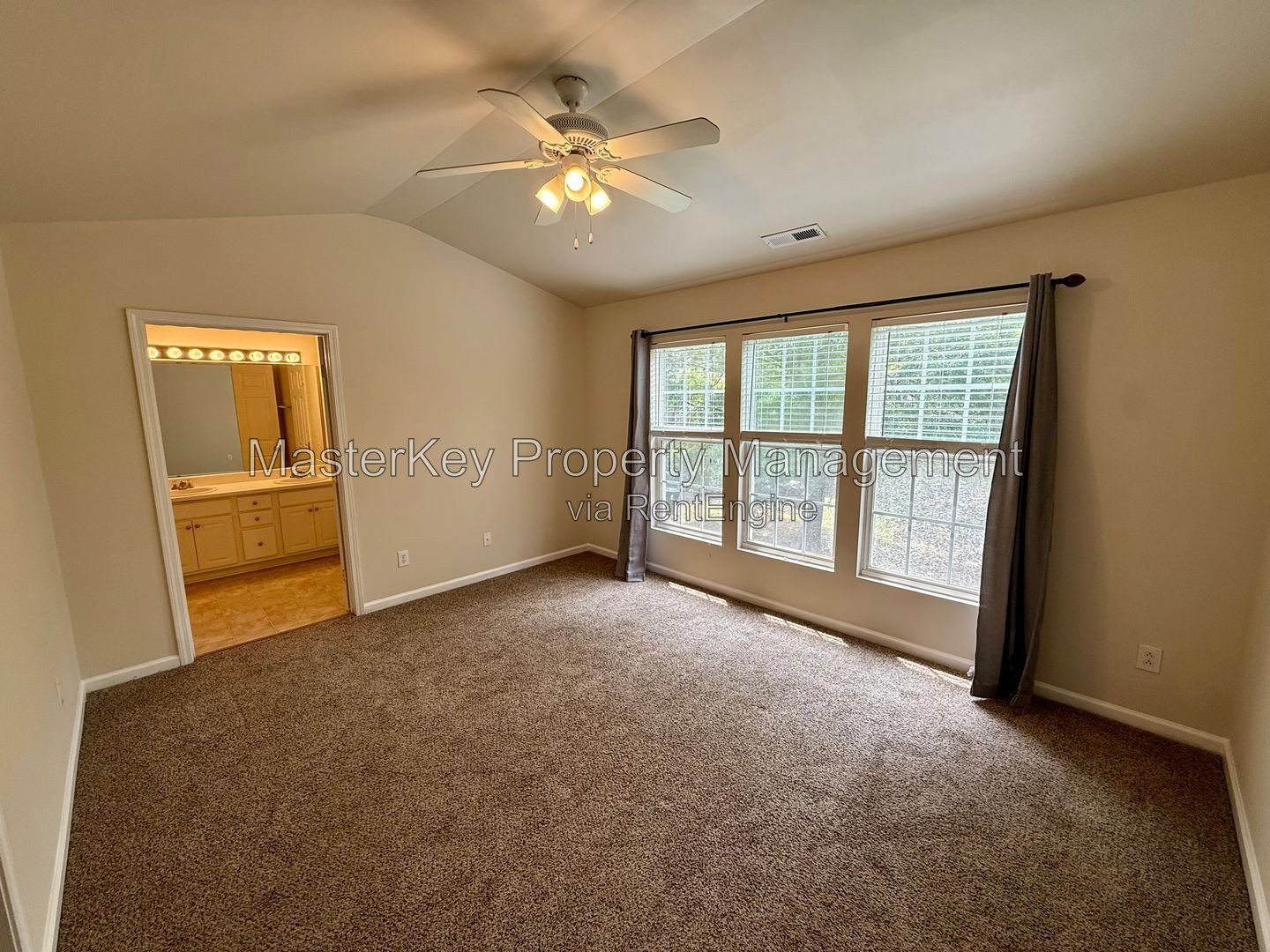 Charming 3-Bedroom, 2.5 Bathroom Townhome in Morrisville, NC property image