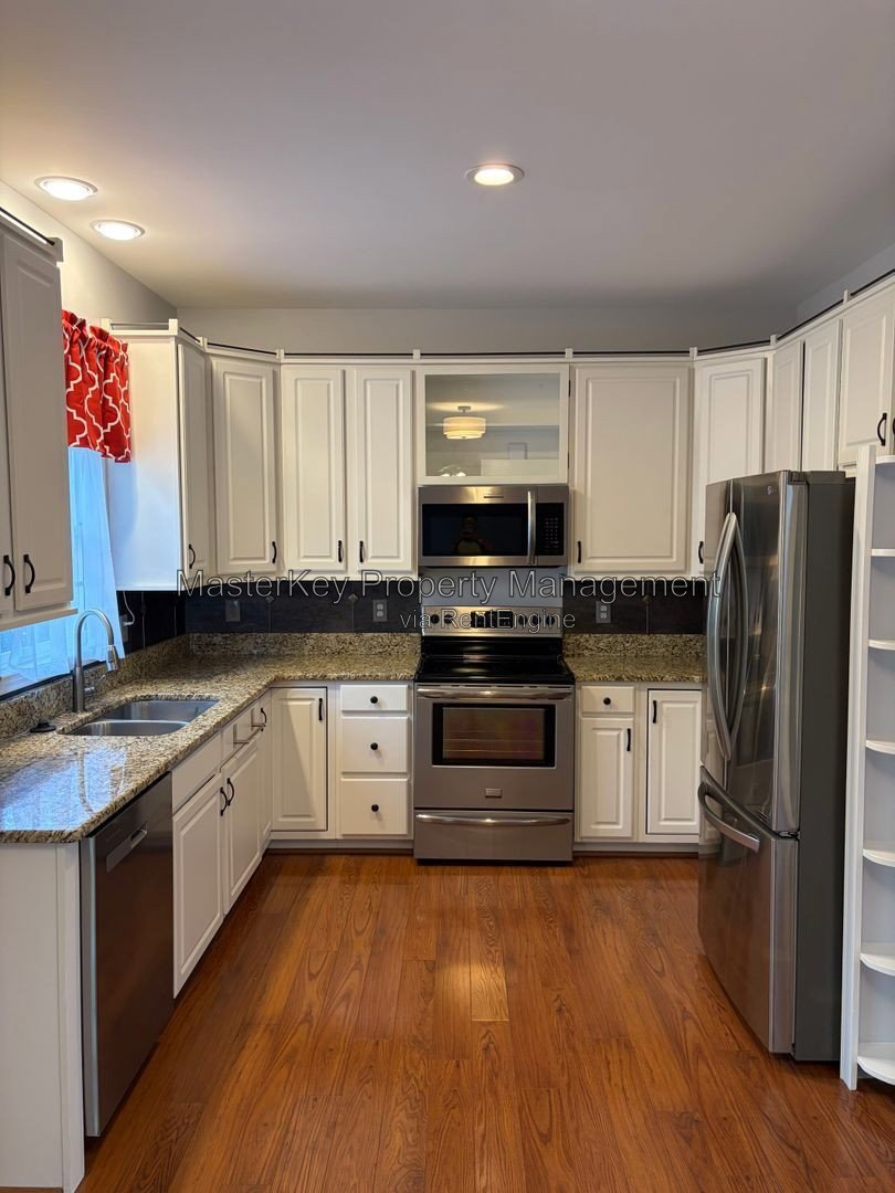Spacious 4 Bedroom Single Family Located In Raleigh NC!!! property image