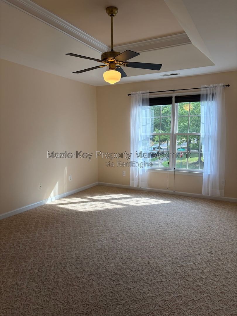 Spacious 4 Bedroom Single Family Located In Raleigh NC!!! property image
