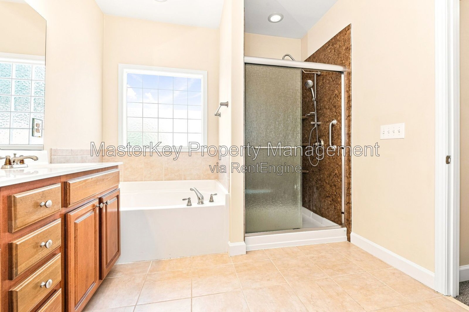 Spacious 4-Bedroom, 4 Bathroom Single-Family in Morrisville, NC property image