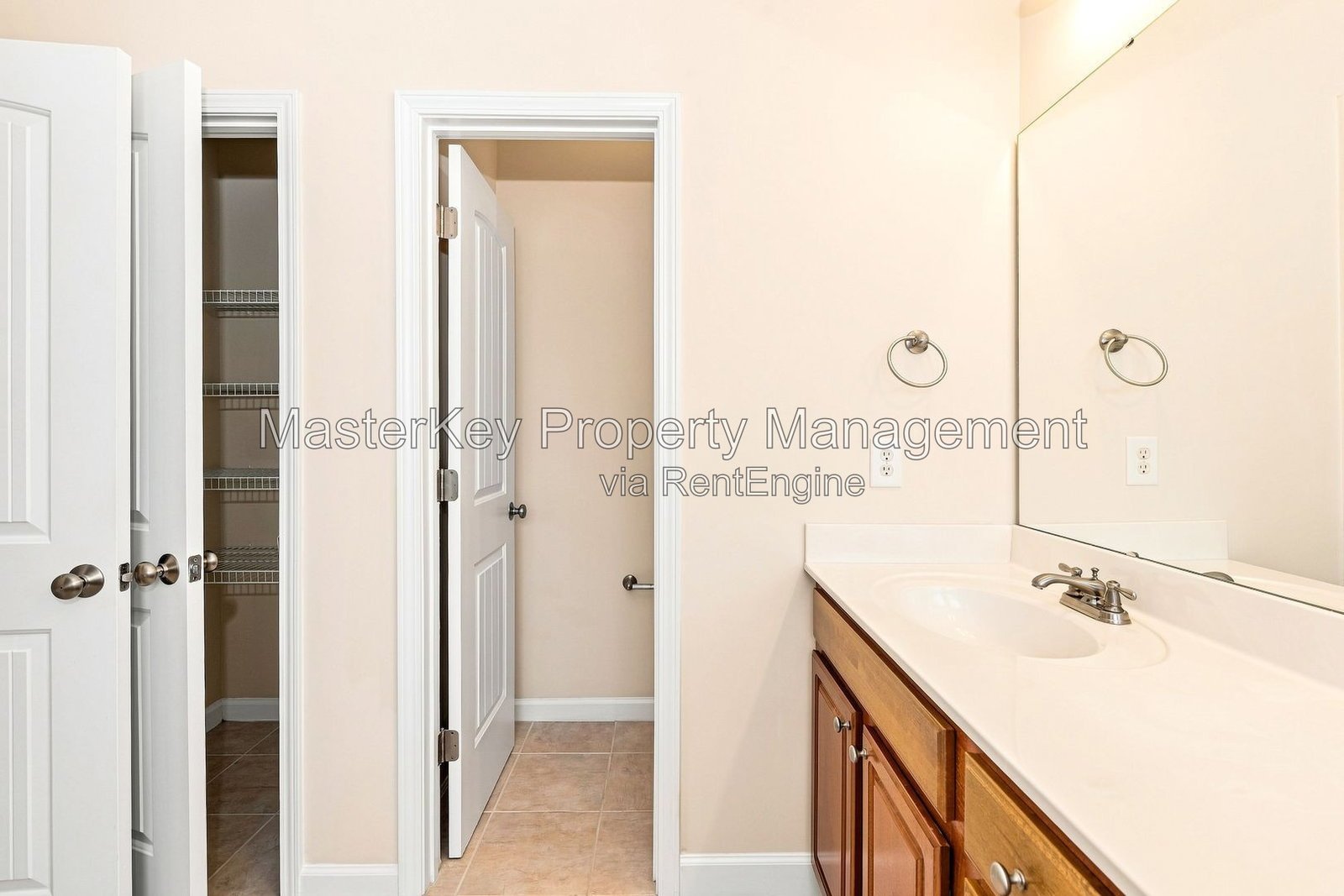 Spacious 4-Bedroom, 4 Bathroom Single-Family in Morrisville, NC property image