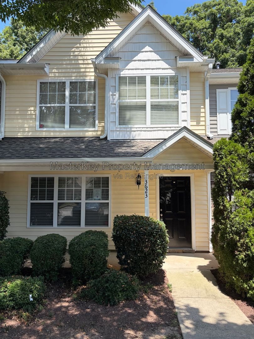 Spacious 3 Bedroom Townhome Located In Raleigh NC!!! property image