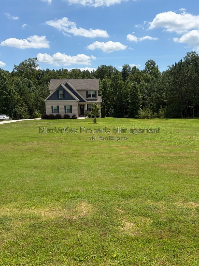 Spacious 3 Bedroom Single Family Home Located In Zebulon NC!!! property image