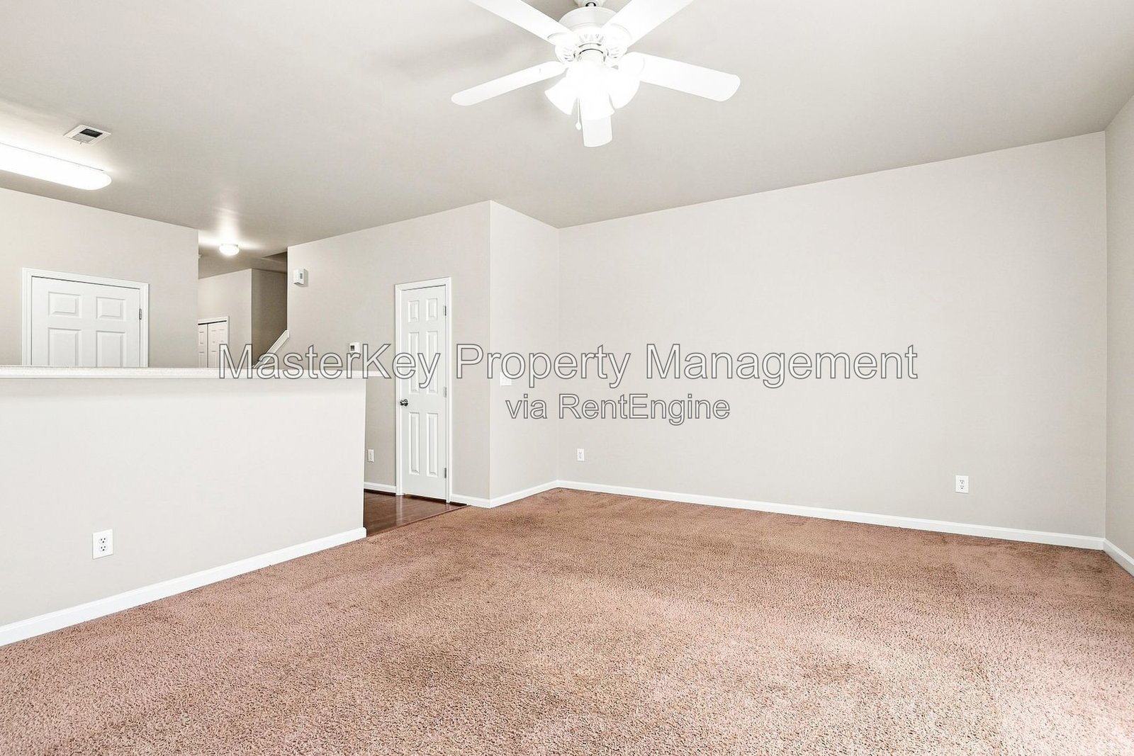 Spacious 3 Bedroom Townhouse Located In Knightdale NC!!! property image