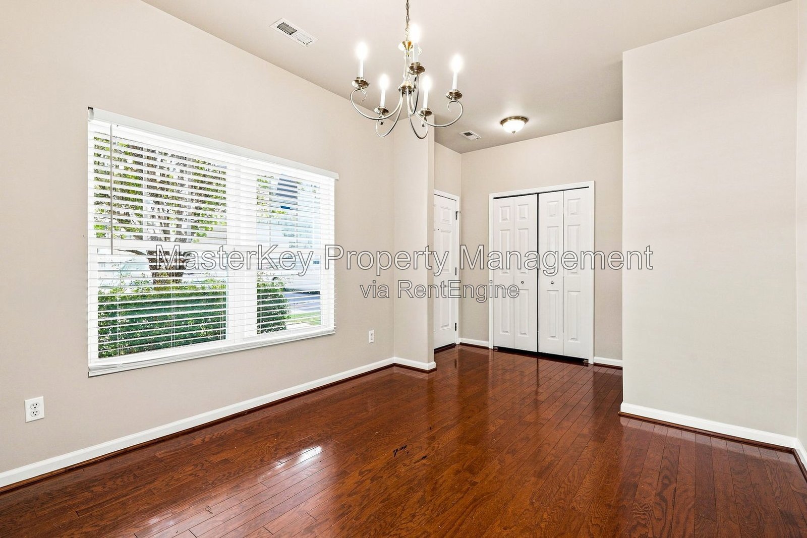 Spacious 3 Bedroom Townhouse Located In Knightdale NC!!! property image