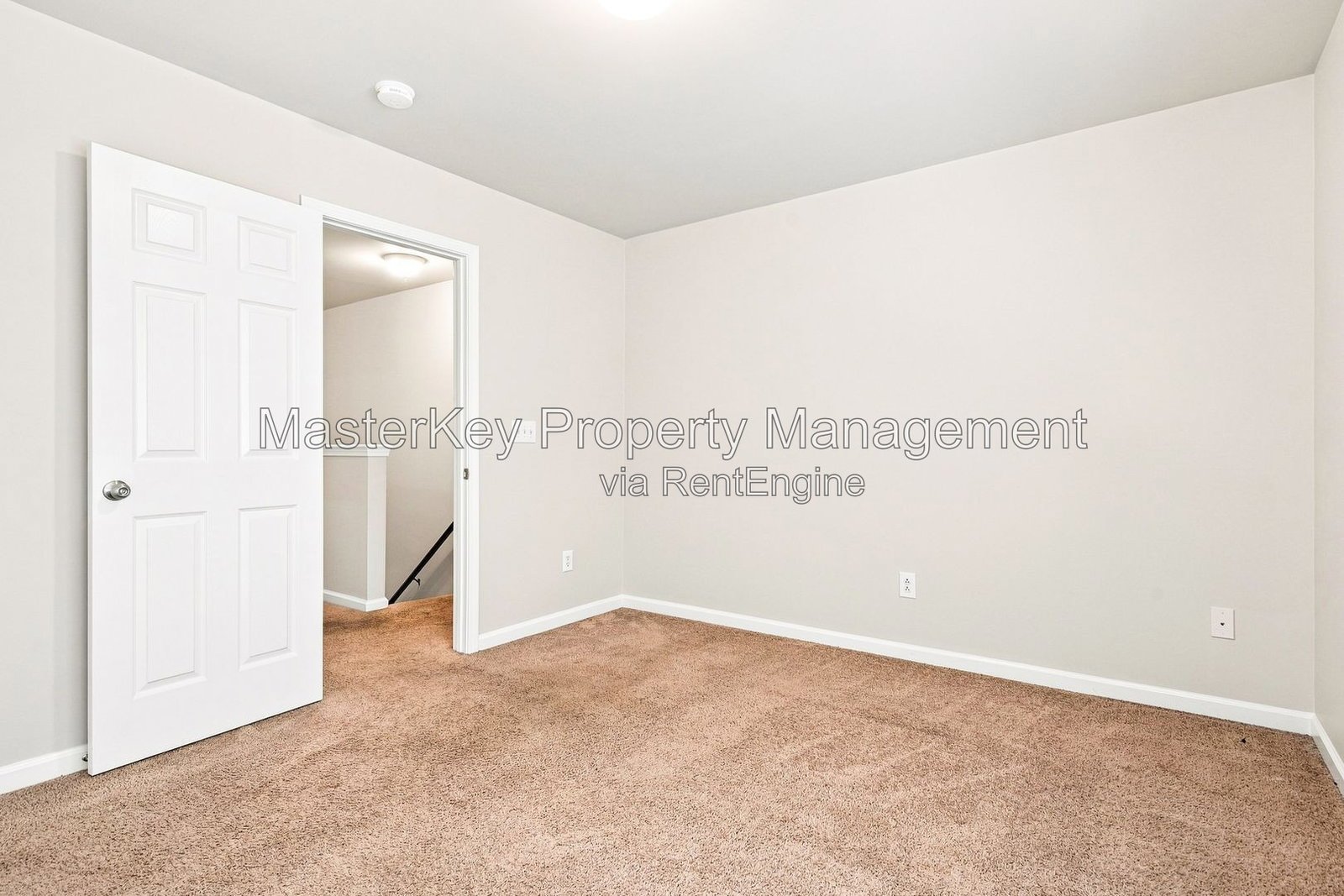 Spacious 3 Bedroom Townhouse Located In Knightdale NC!!! property image