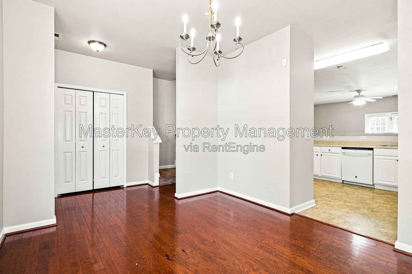 Spacious 3 Bedroom Townhouse Located In Knightdale NC!!! property image