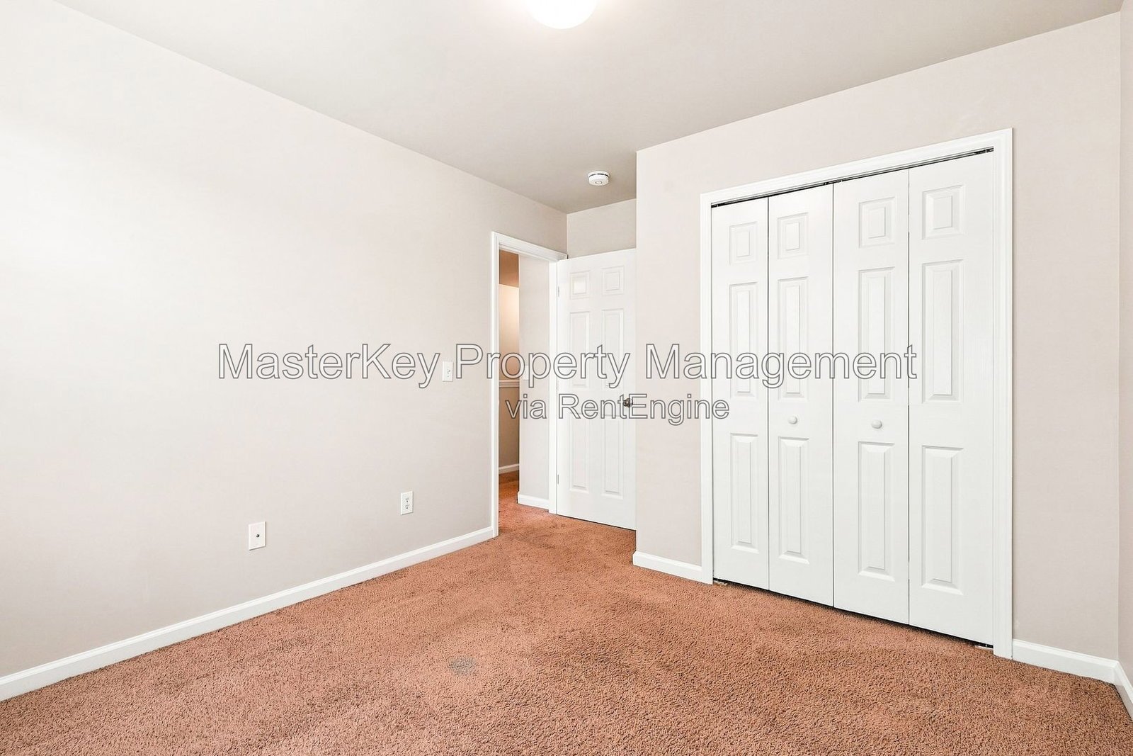 Spacious 3 Bedroom Townhouse Located In Knightdale NC!!! property image