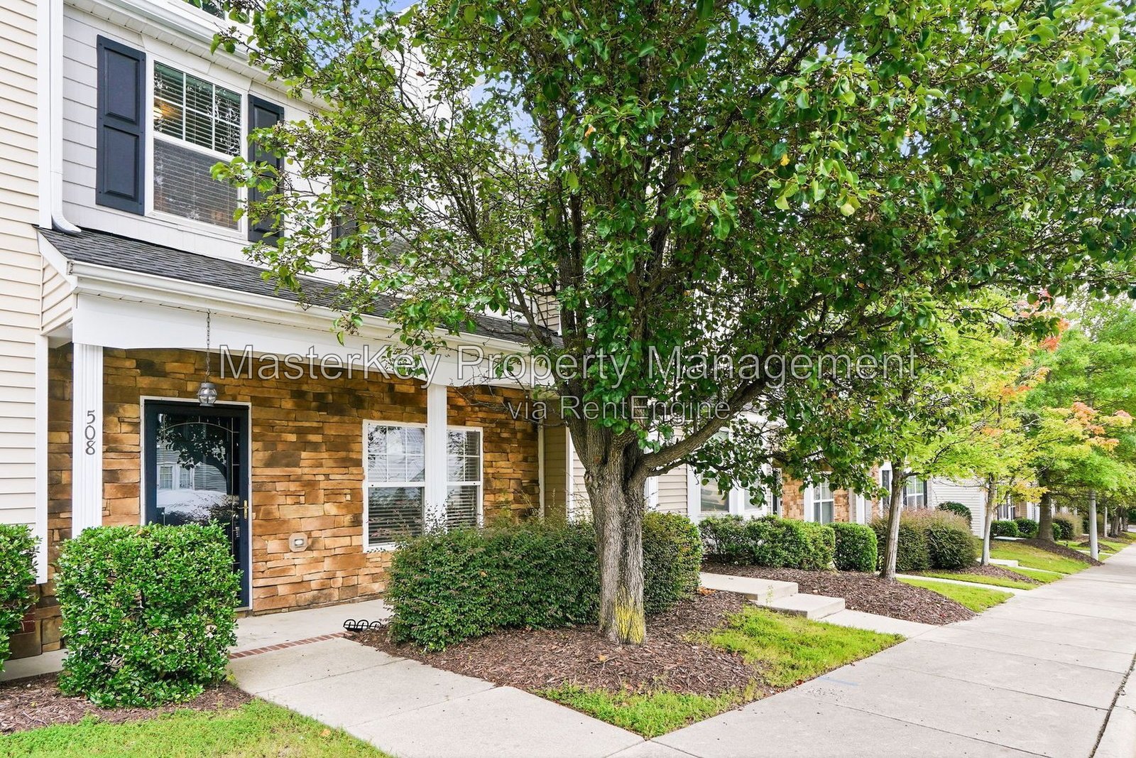 Spacious 3 Bedroom Townhouse Located In Knightdale NC!!! property image