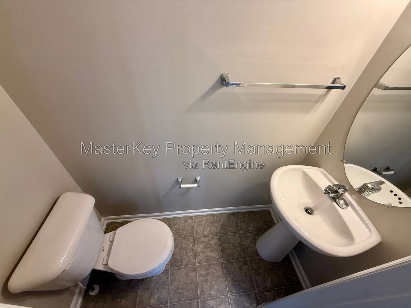 Stunning 3-Bedroom, 3.5 Bathroom Townhome in Apex, NC property image