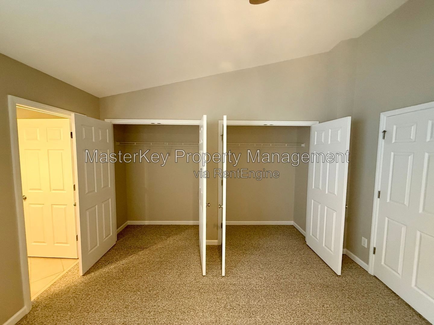 Stunning 3-Bedroom, 3.5 Bathroom Townhome in Apex, NC property image