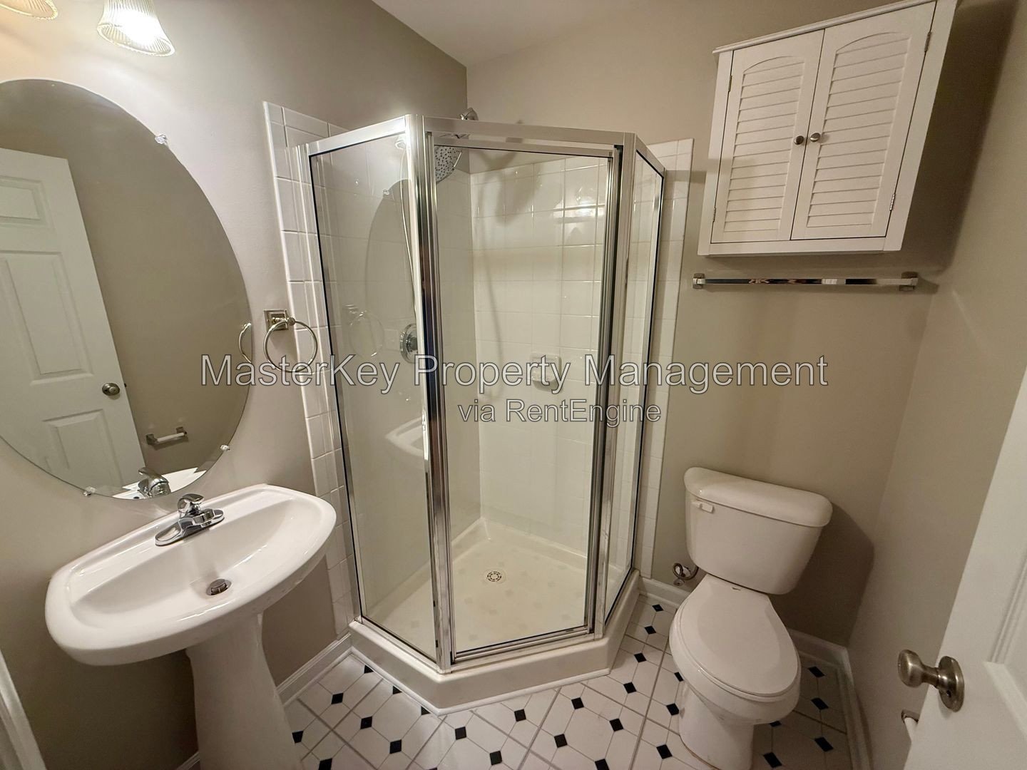 Stunning 3-Bedroom, 3.5 Bathroom Townhome in Apex, NC property image