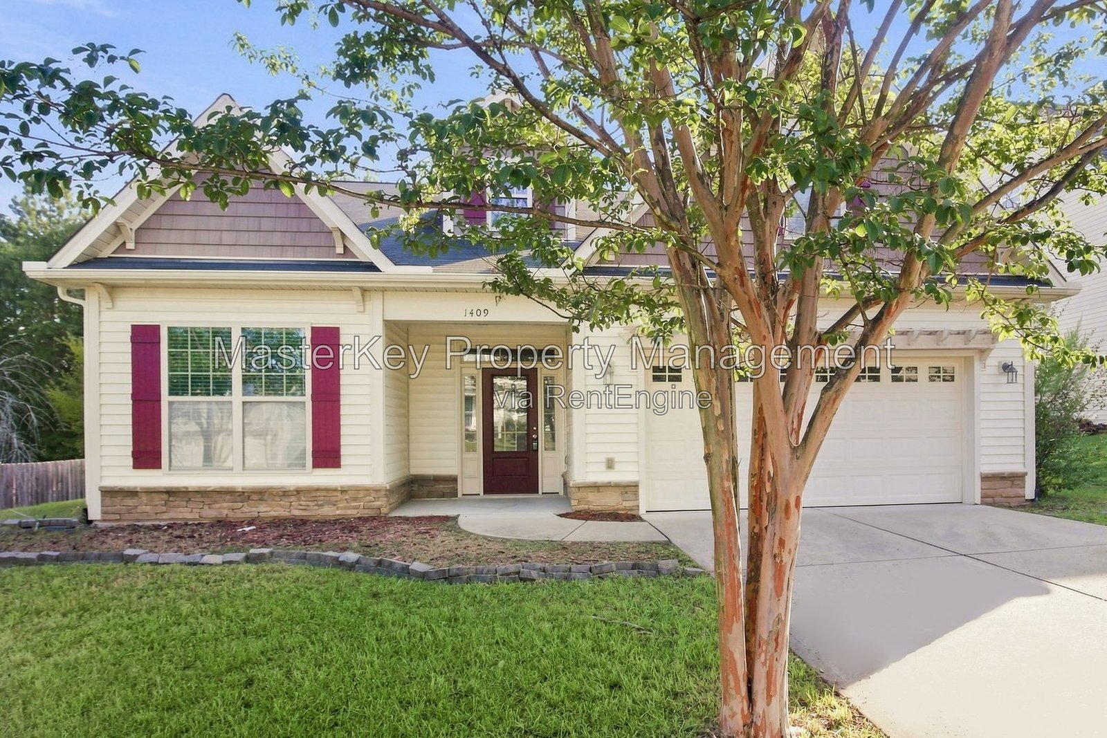 Spacious 4 Bedroom Single Family Located In Knightdale NC!!! property image