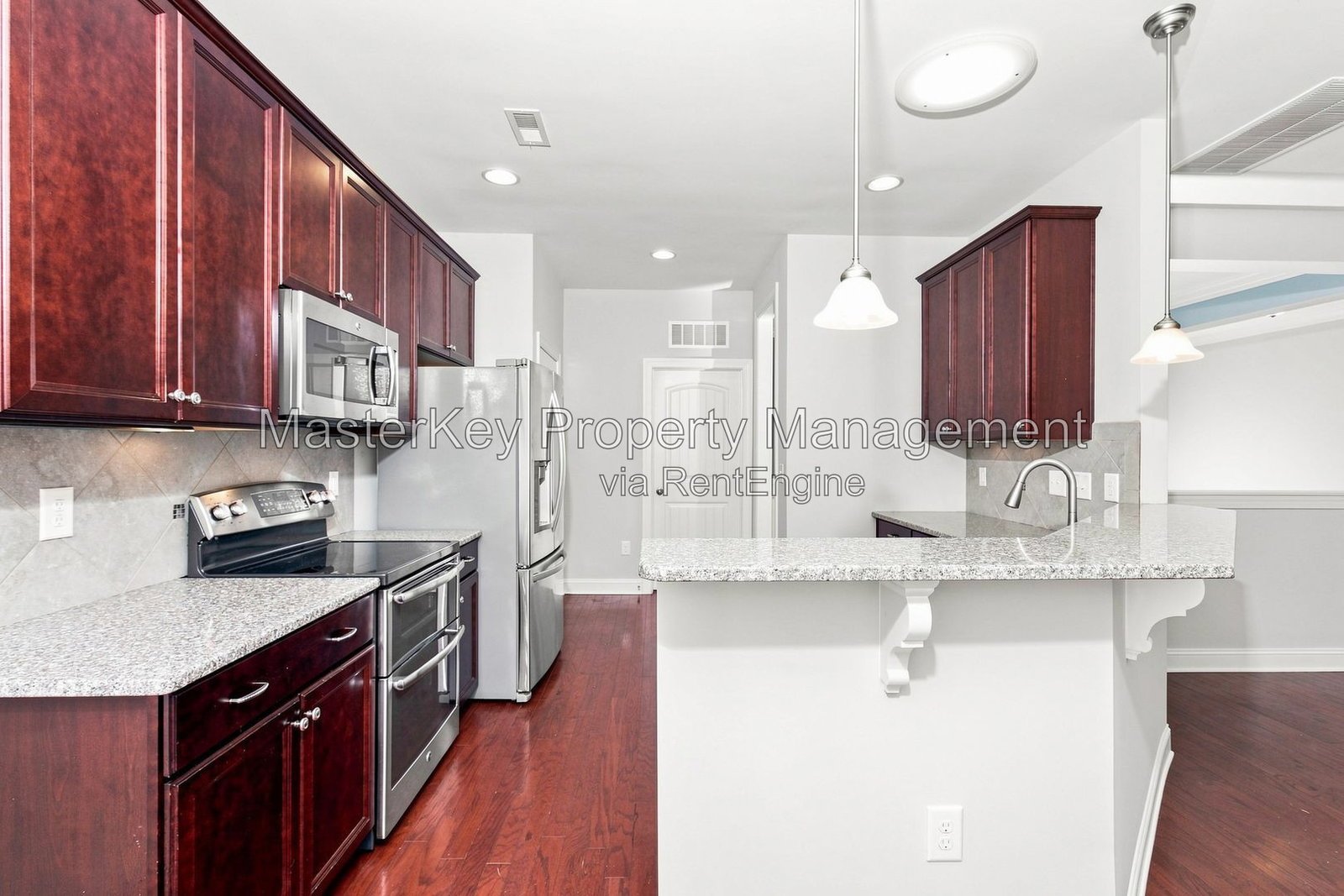 Spacious 4 Bedroom Single Family Located In Knightdale NC!!! property image