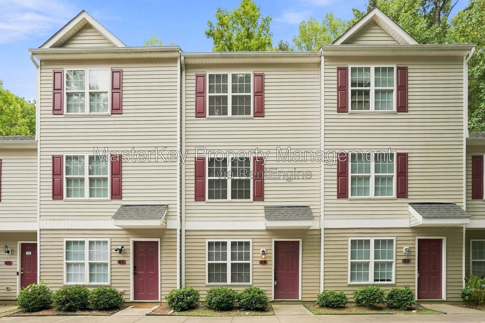 Modern 3-Bedroom, 3.5 Bathroom Townhome in Raleigh, NC property image