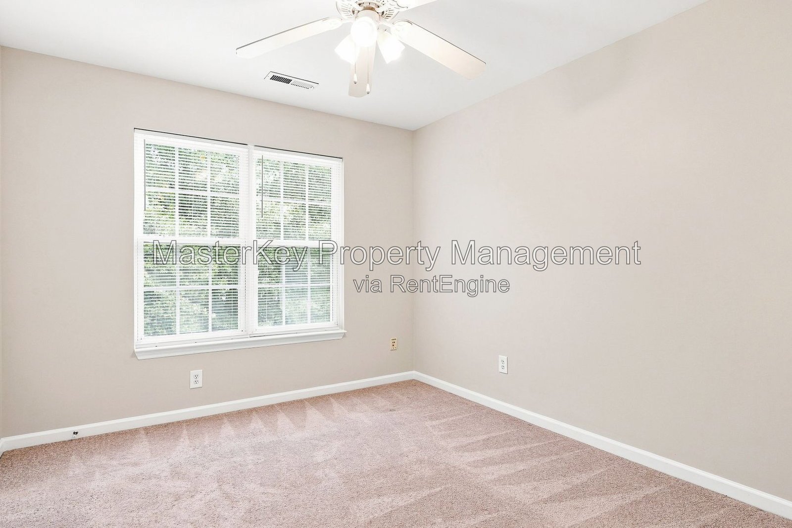 Modern 3-Bedroom, 3.5 Bathroom Townhome in Raleigh, NC property image