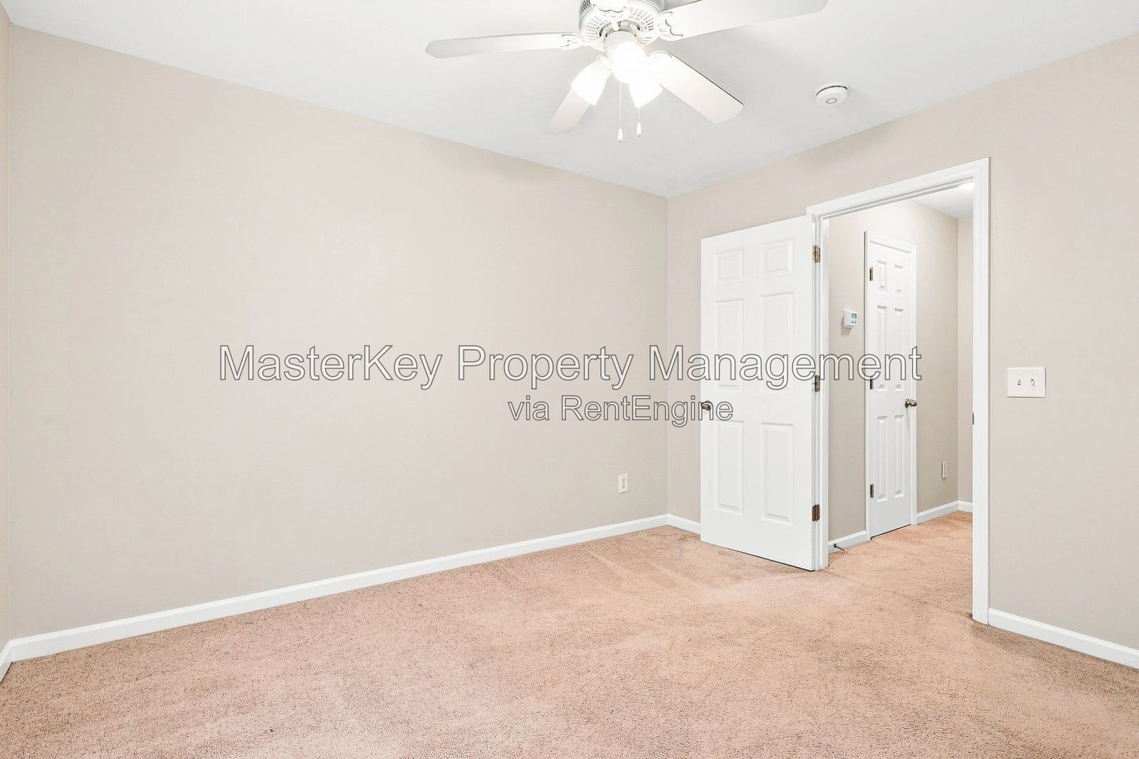 Modern 3-Bedroom, 3.5 Bathroom Townhome in Raleigh, NC property image