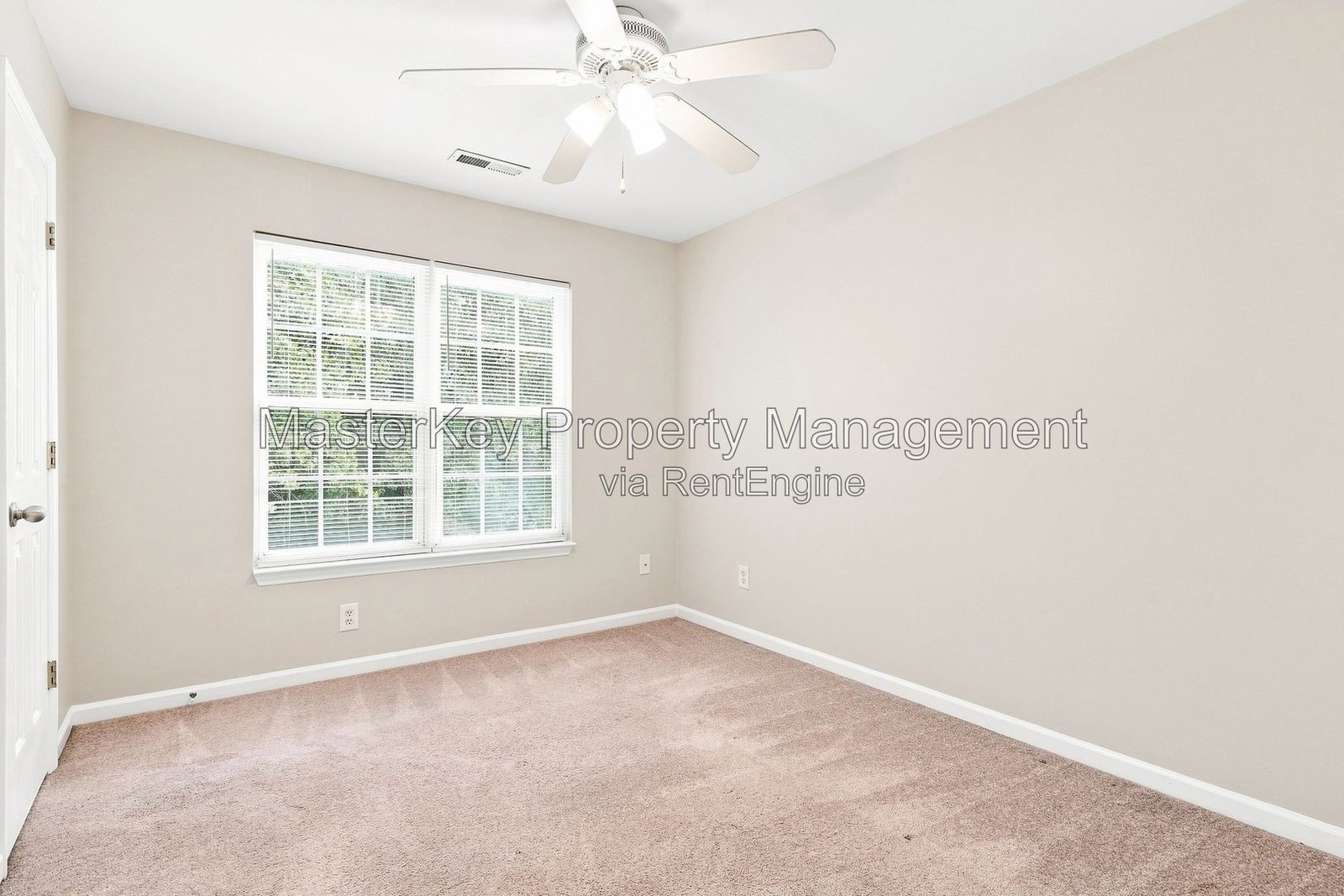 Modern 3-Bedroom, 3.5 Bathroom Townhome in Raleigh, NC property image