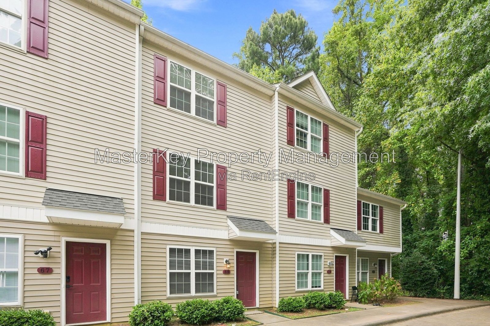 Modern 3-Bedroom, 3.5 Bathroom Townhome in Raleigh, NC property image