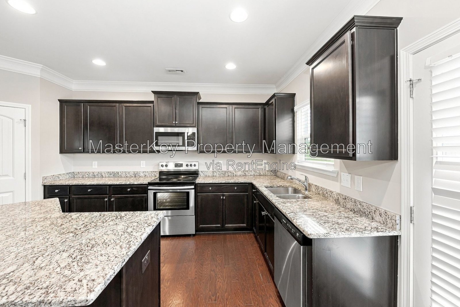 Spacious 4 Bedroom Single Family Home Located In Raleigh NC!!! property image