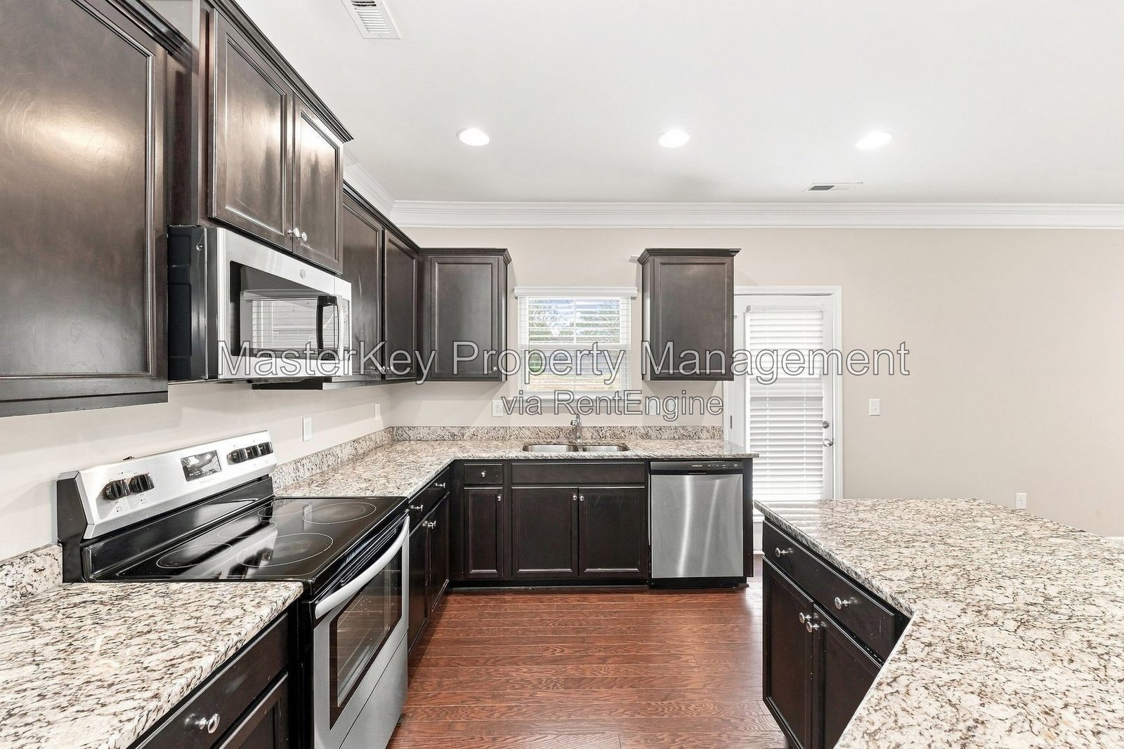 Spacious 4 Bedroom Single Family Home Located In Raleigh NC!!! property image