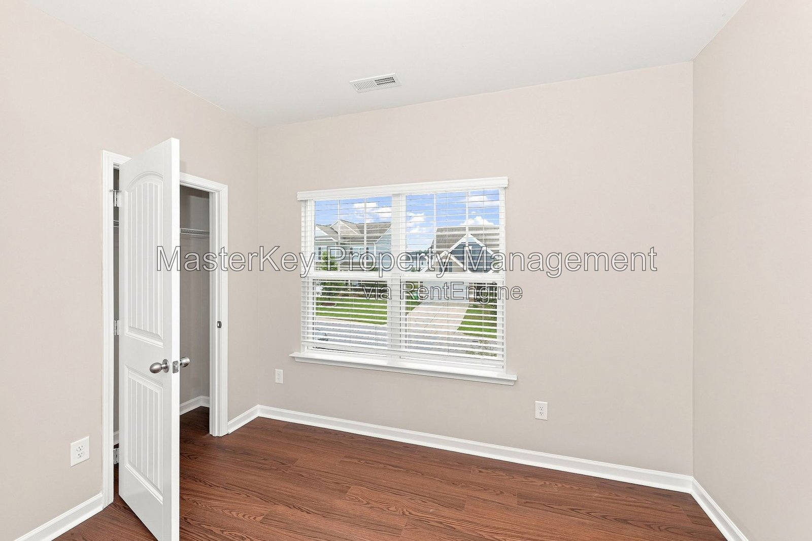 Spacious 4 Bedroom Single Family Home Located In Raleigh NC!!! property image