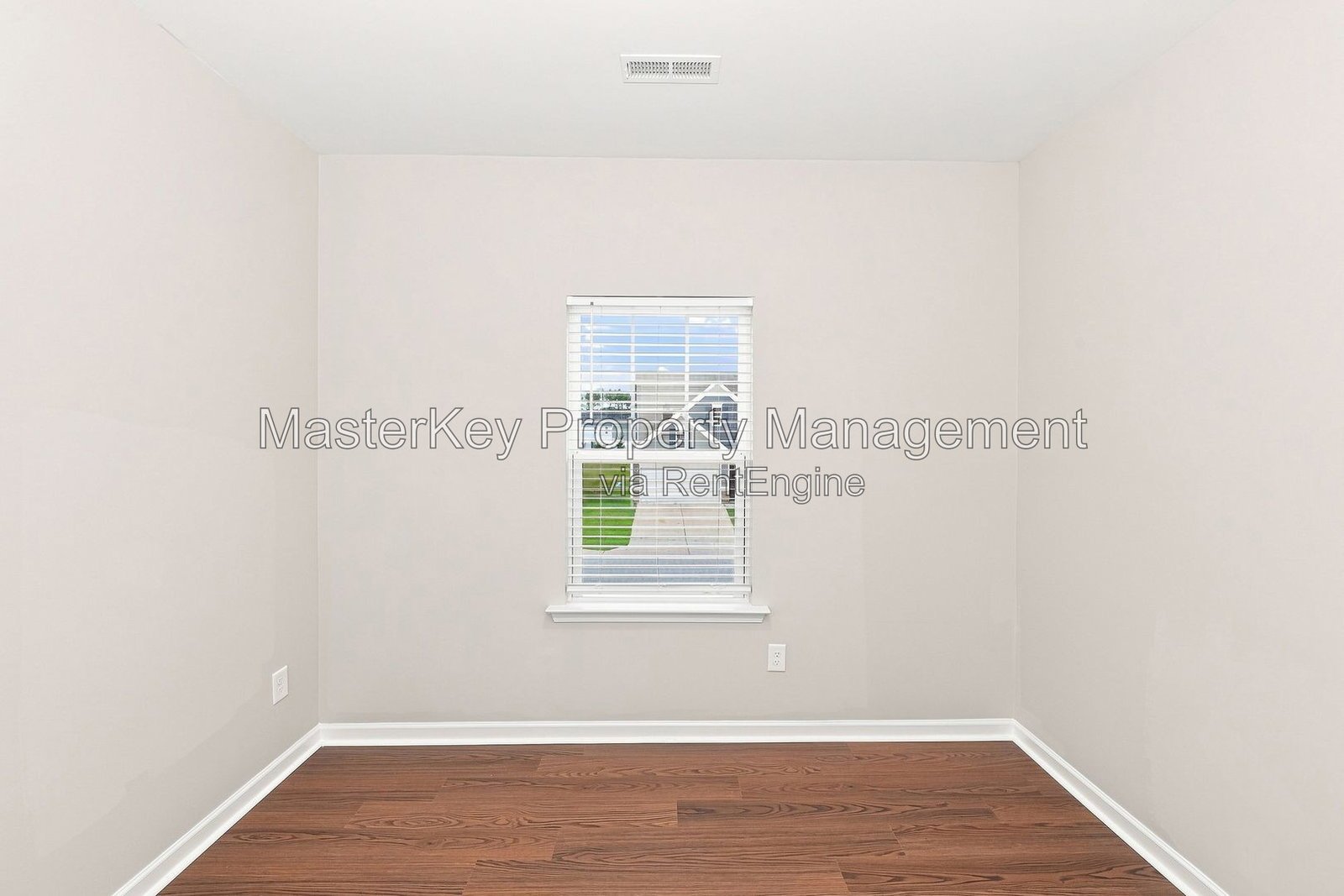 Spacious 4 Bedroom Single Family Home Located In Raleigh NC!!! property image
