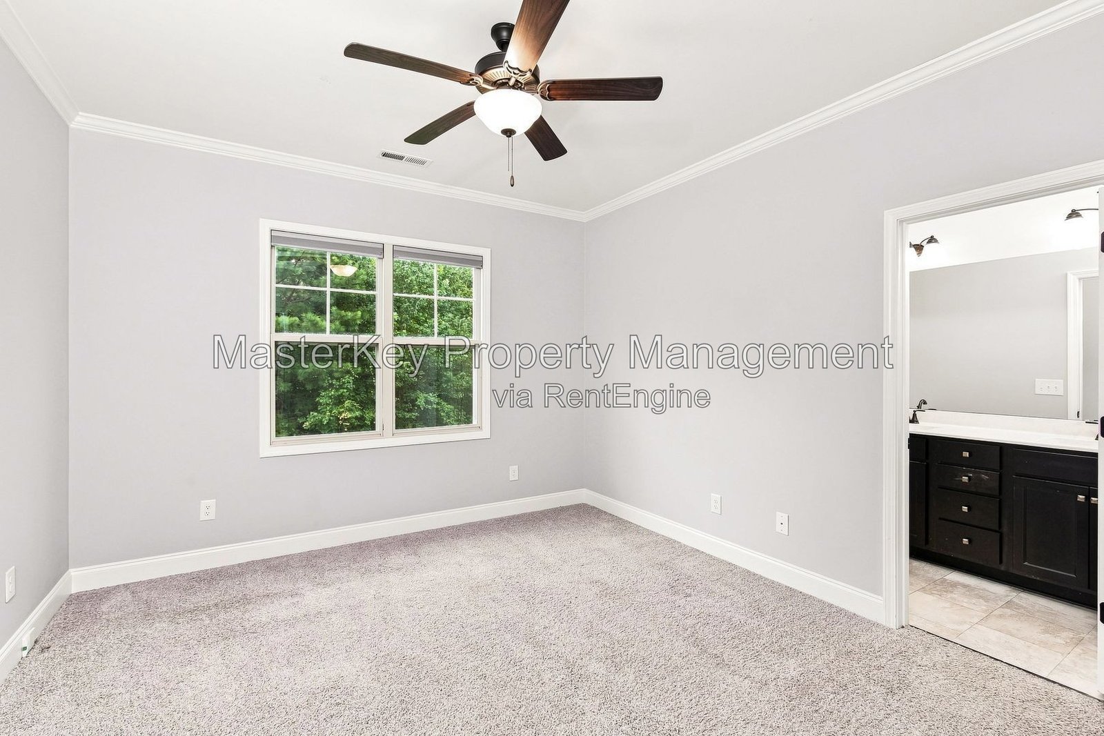Spacious 3 Bedroom Single Family Home Located In Zebulon NC!!! property image