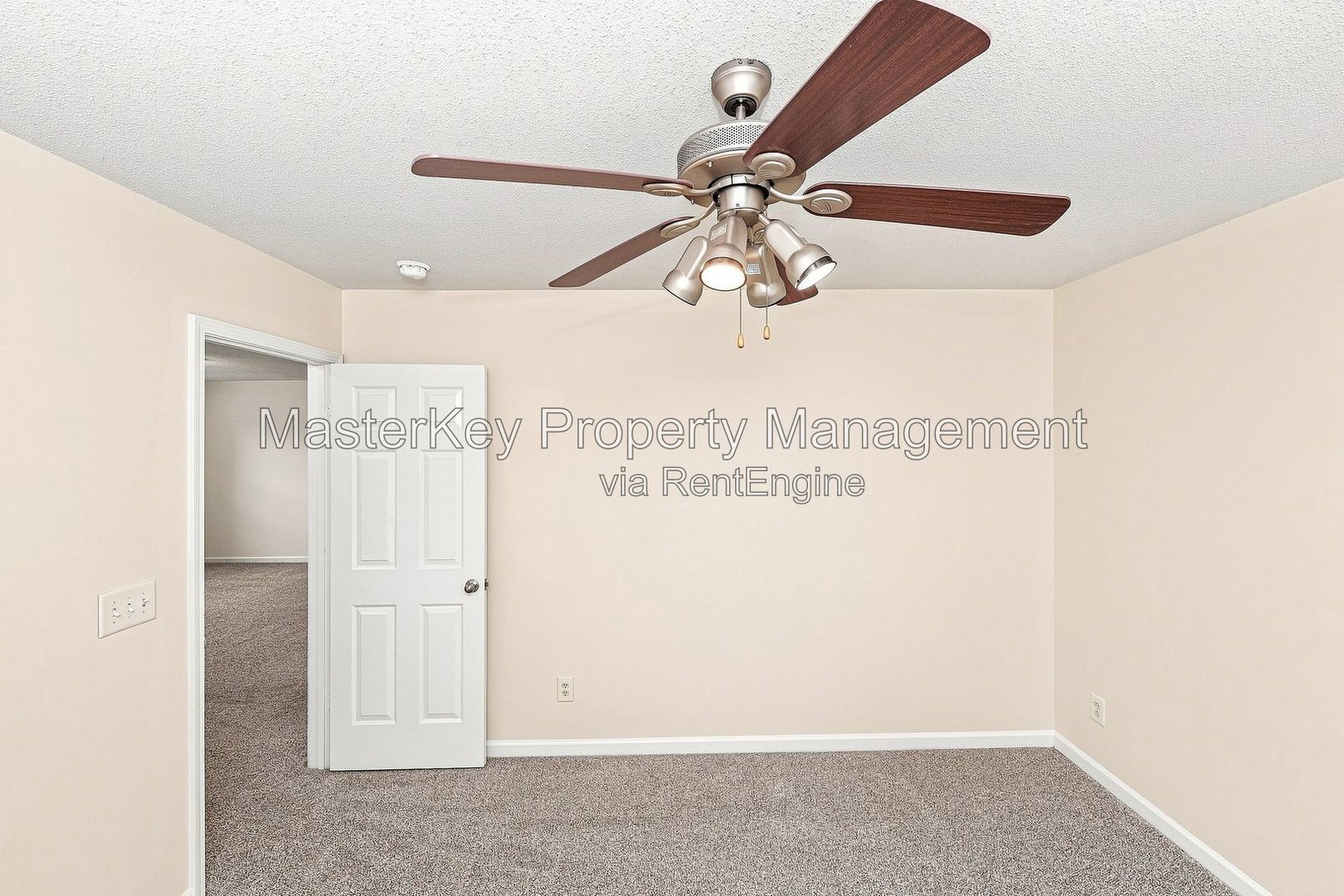 Spacious 3 Bedroom Single Family Located In Cary NC!!! property image
