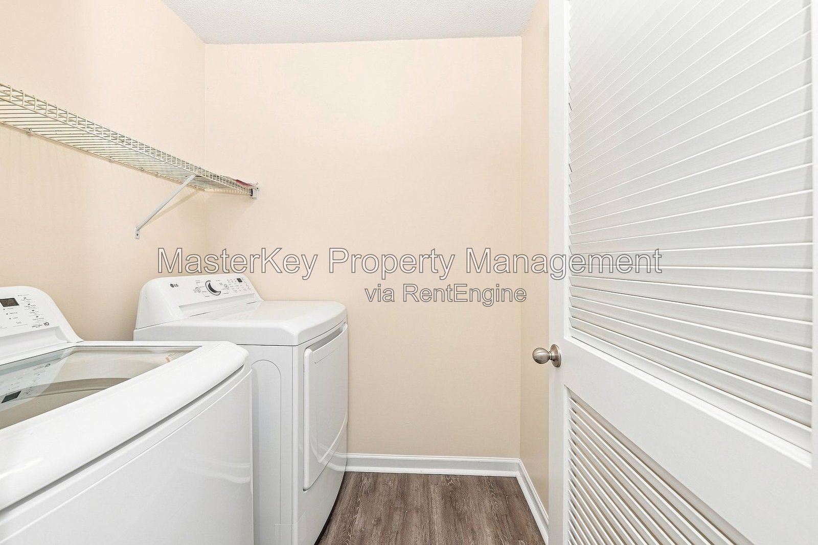 Spacious 3 Bedroom Single Family Located In Cary NC!!! property image
