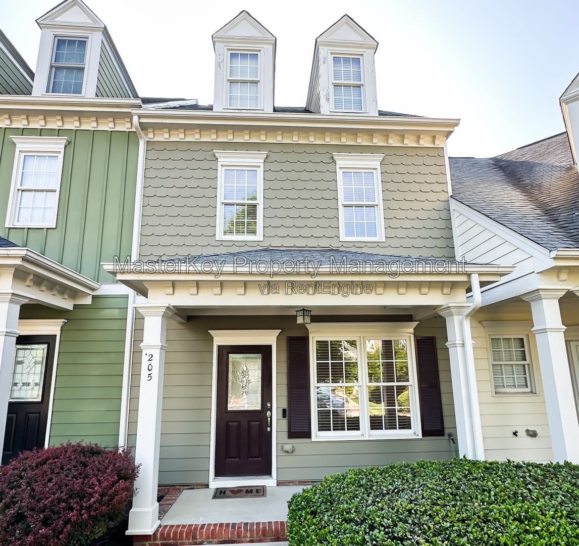 Charming 2-Bedroom, 2.5 Bathroom Townhome in Apex, NC property image