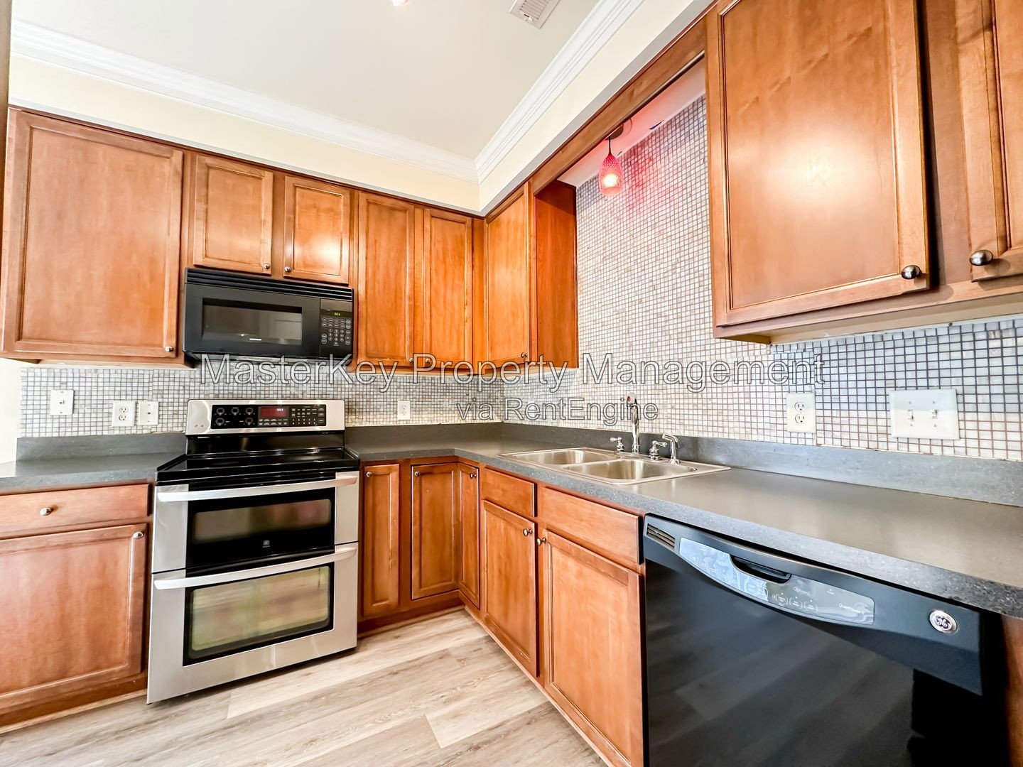 Charming 2-Bedroom, 2.5 Bathroom Townhome in Apex, NC property image