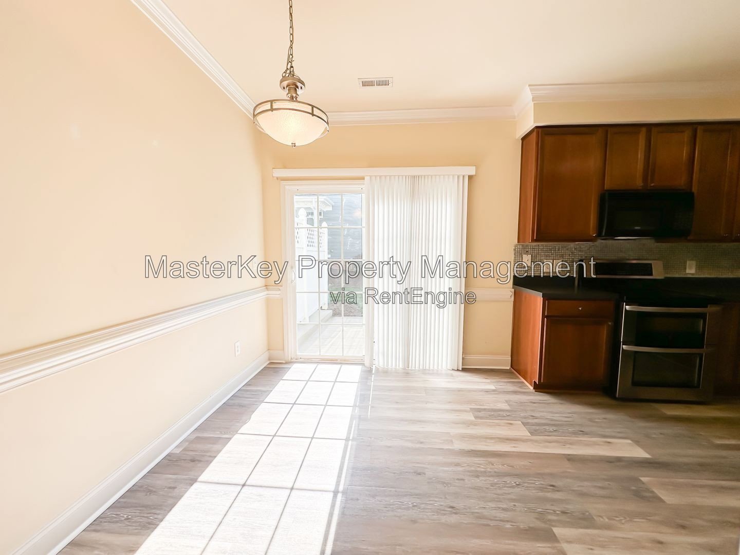 Charming 2-Bedroom, 2.5 Bathroom Townhome in Apex, NC property image