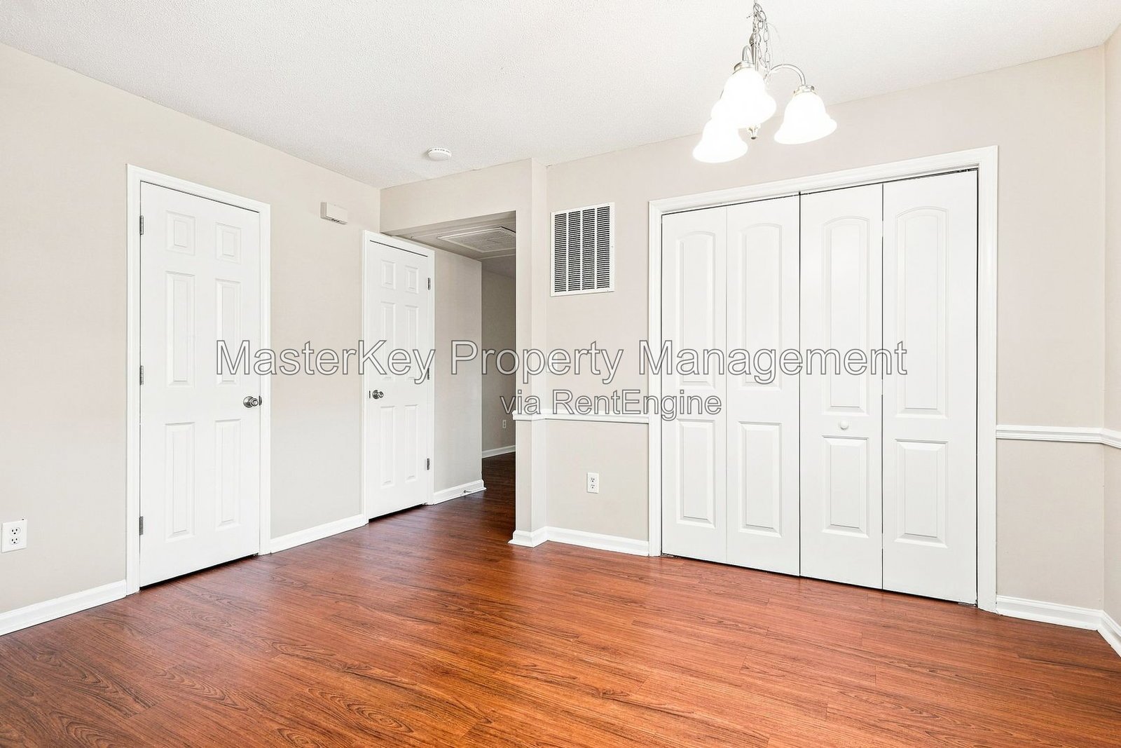 Spacious 2 Bedroom Townhome Located In Clayton NC!!! property image
