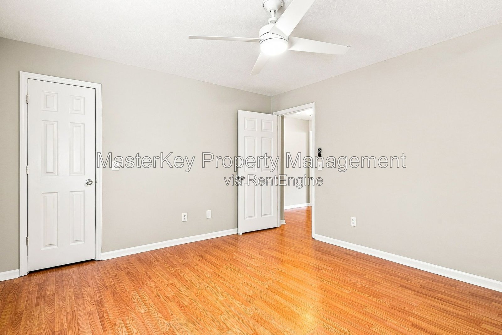 Spacious 2 Bedroom Townhome Located In Clayton NC!!! property image