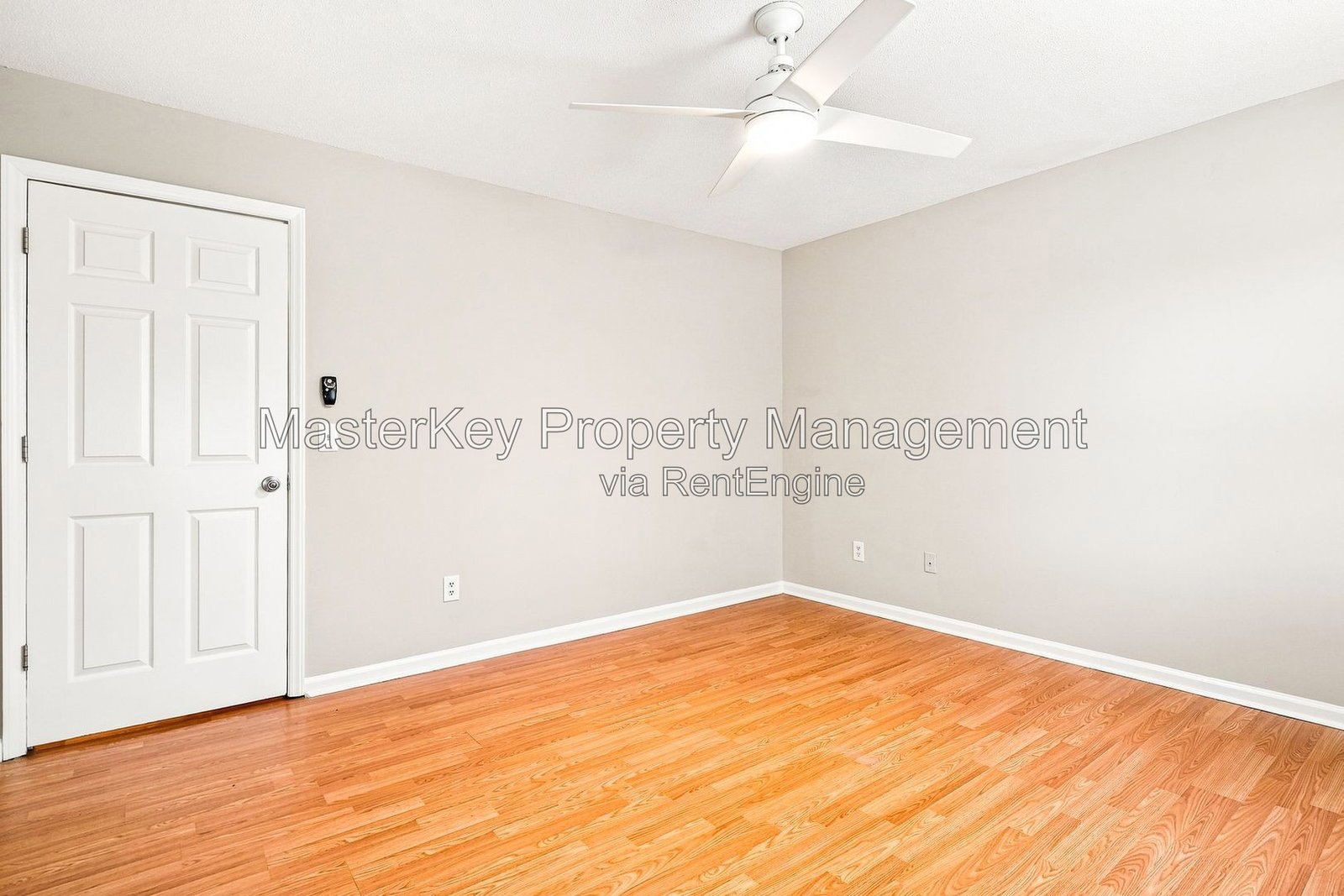 Spacious 2 Bedroom Townhome Located In Clayton NC!!! property image