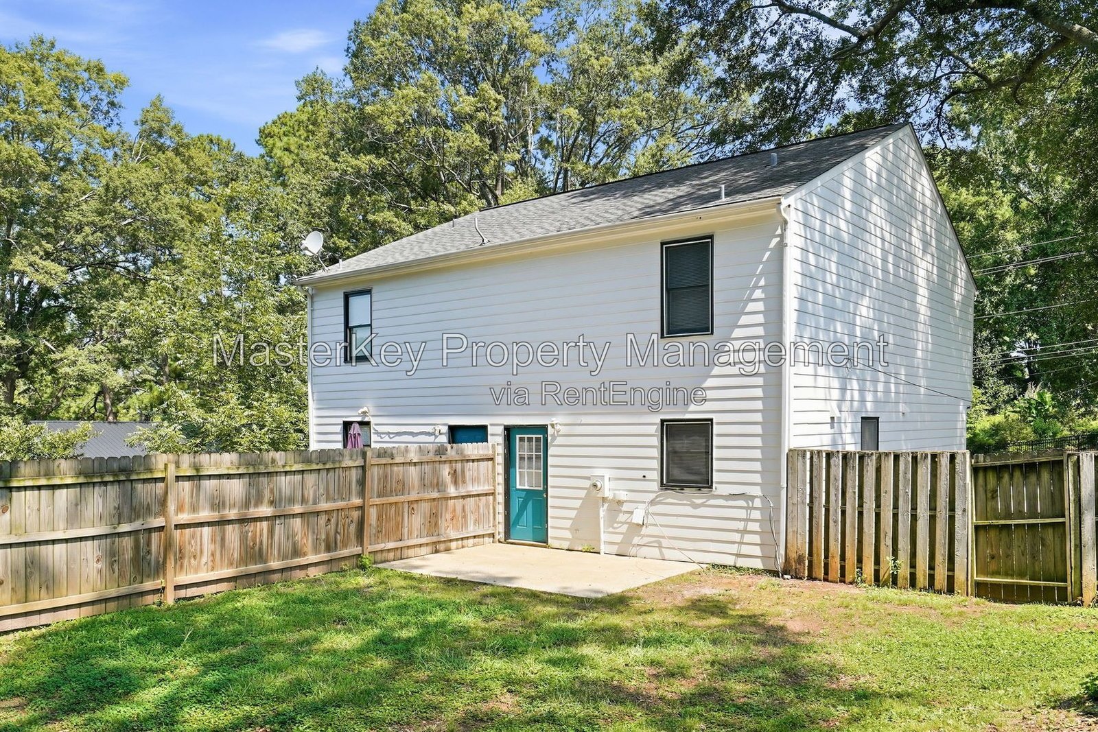 Spacious 2 Bedroom Townhome Located In Clayton NC!!! property image