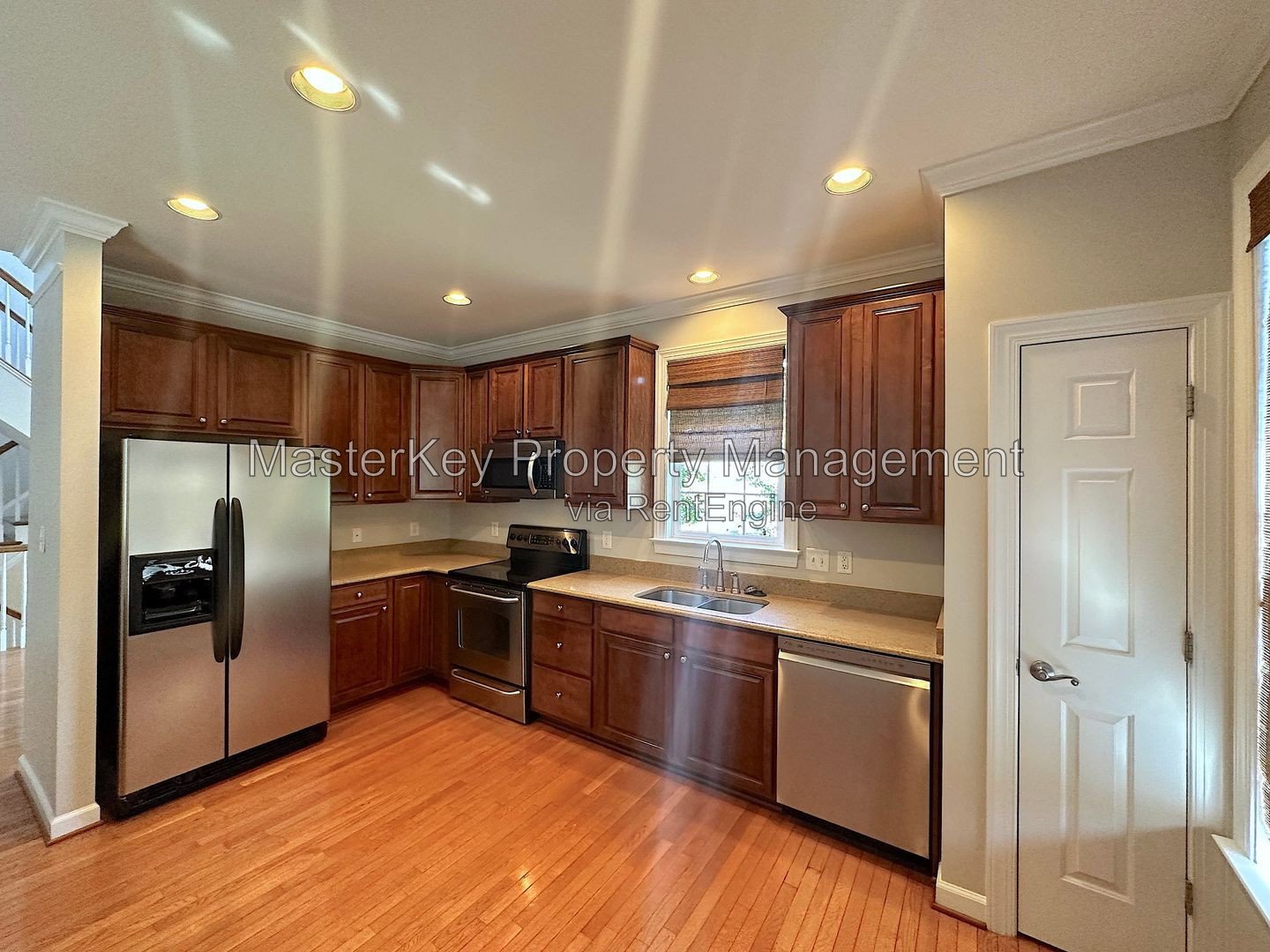 Spacious 4 Bedroom Townhome Located In Morrisville NC!!! property image
