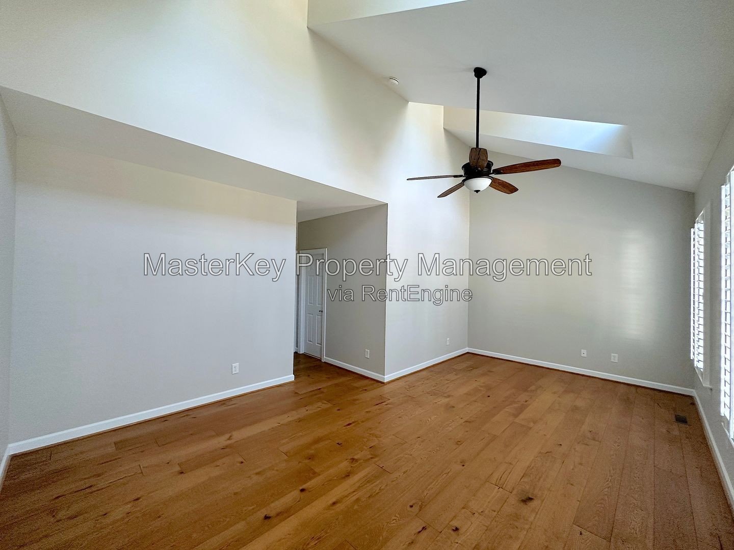 Spacious 4 Bedroom Townhome Located In Morrisville NC!!! property image