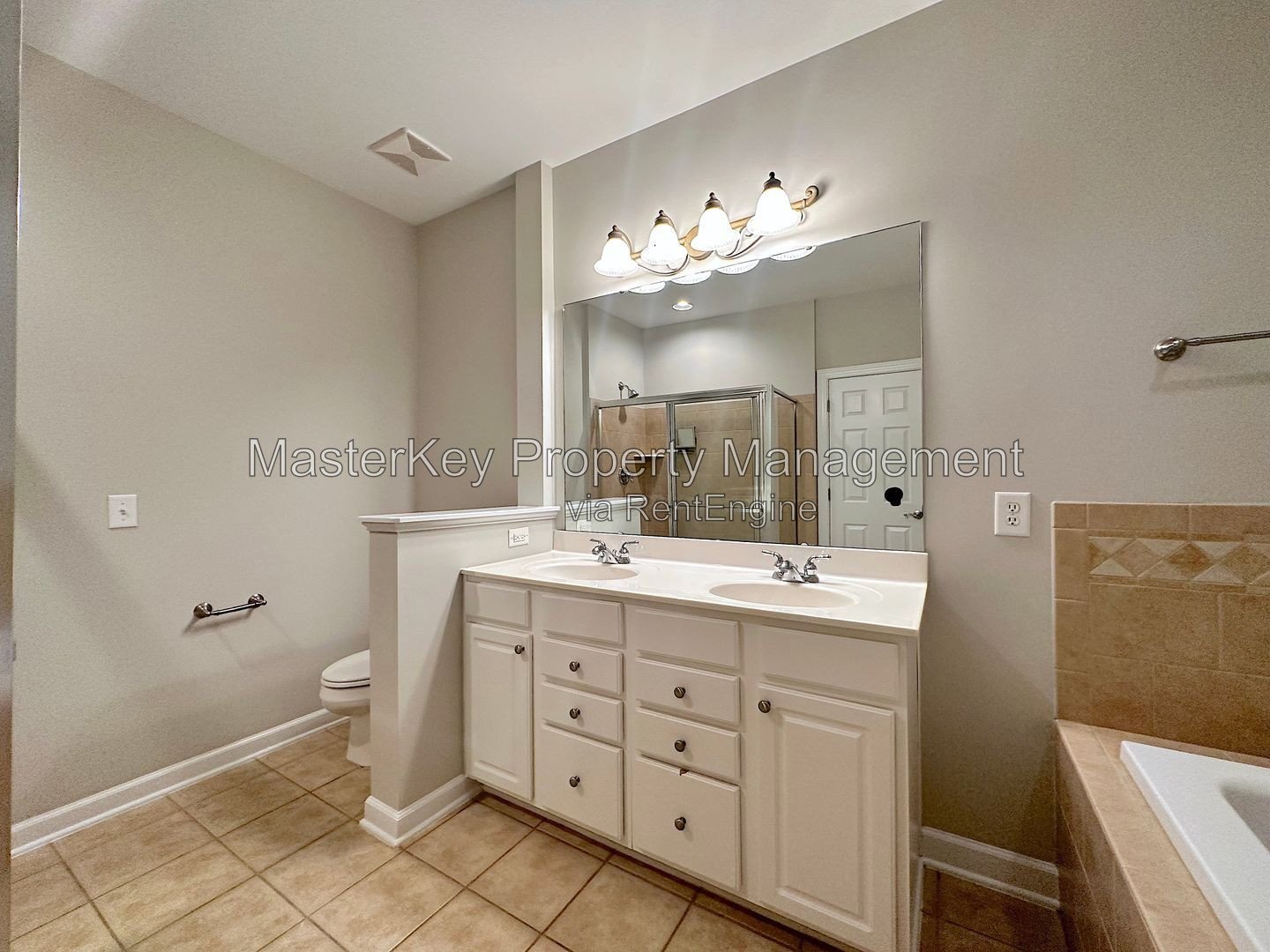 Spacious 4 Bedroom Townhome Located In Morrisville NC!!! property image