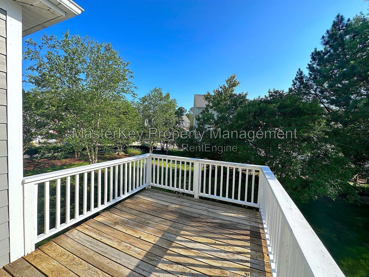 Spacious 4 Bedroom Townhome Located In Morrisville NC!!! property image