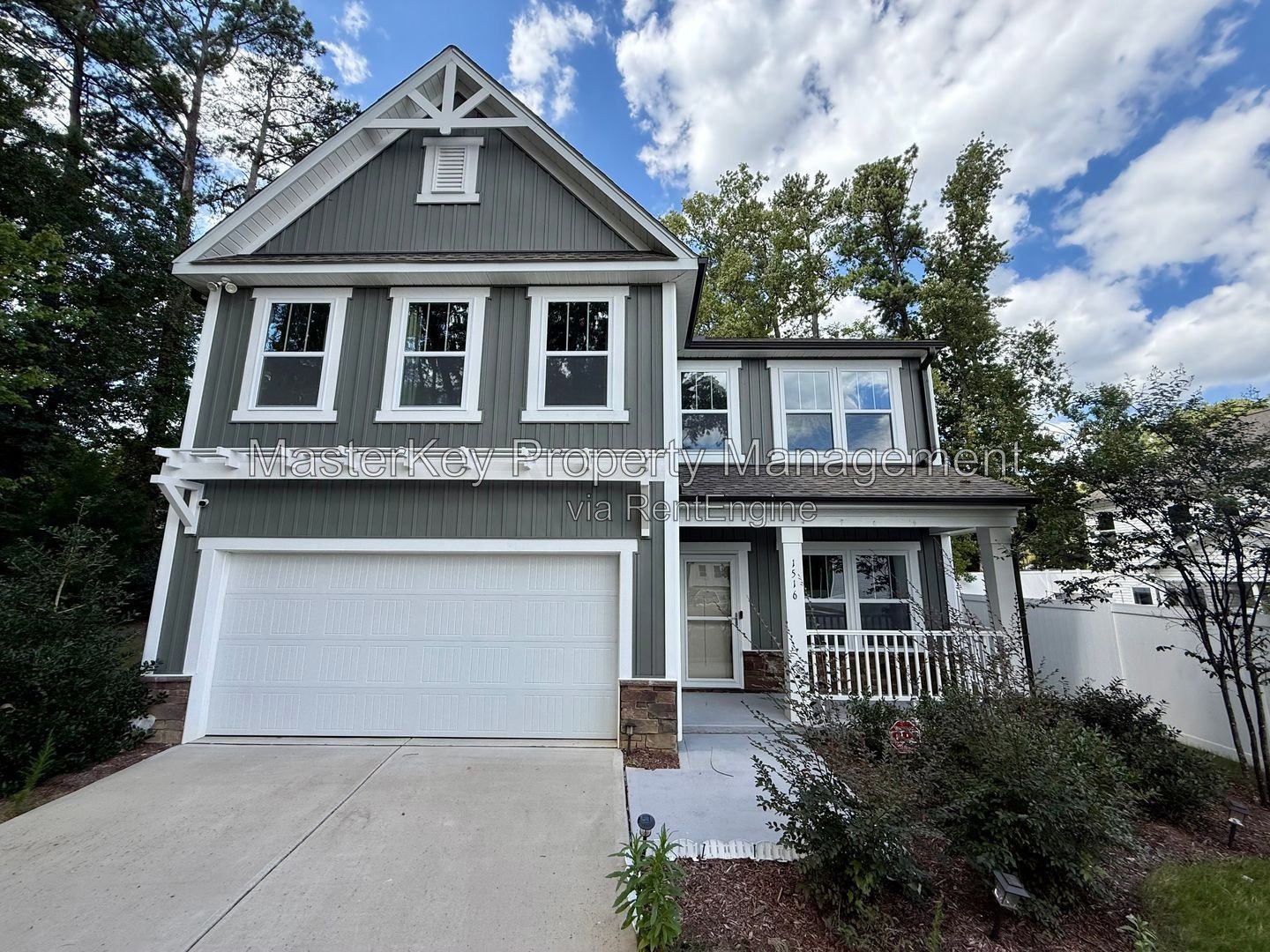 Spacious 4 Bedroom Single Family Located In Fuquay Varina NC!!! property image