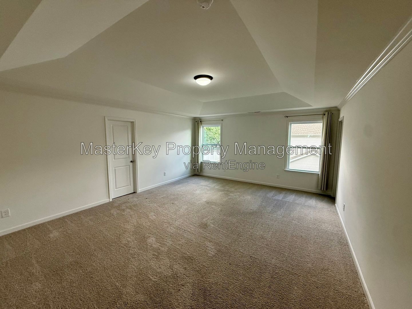 Spacious 4 Bedroom Single Family Located In Fuquay Varina NC!!! property image